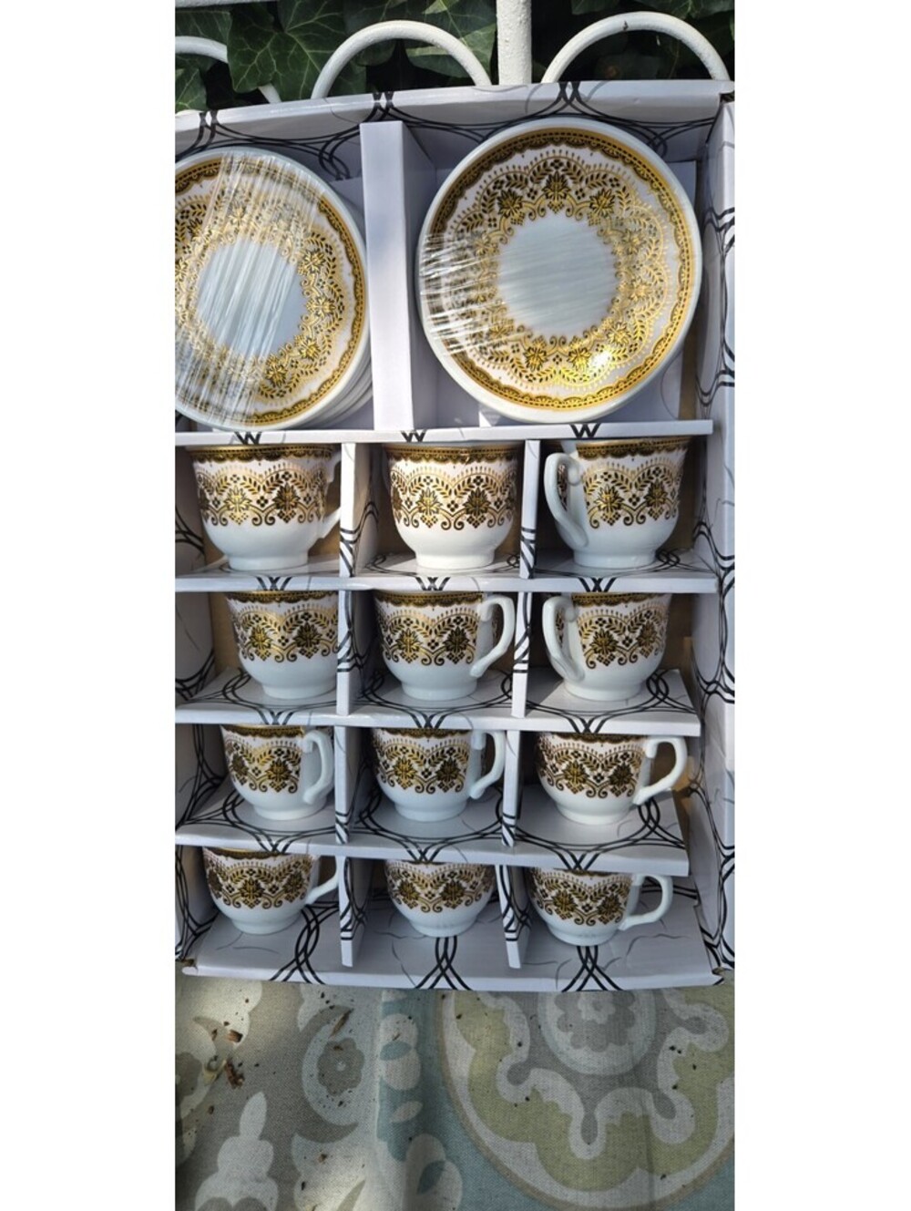 Albaray 24 Pieces Espresso 12 Cups and 12 Saucers Fine China Gold Trim 2oz